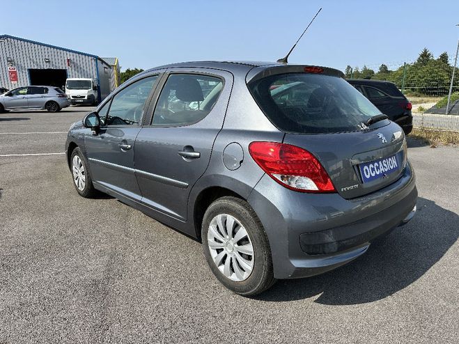 Peugeot 207  1.4 HDi 70ch BLUE LION Active GRIS de 2009