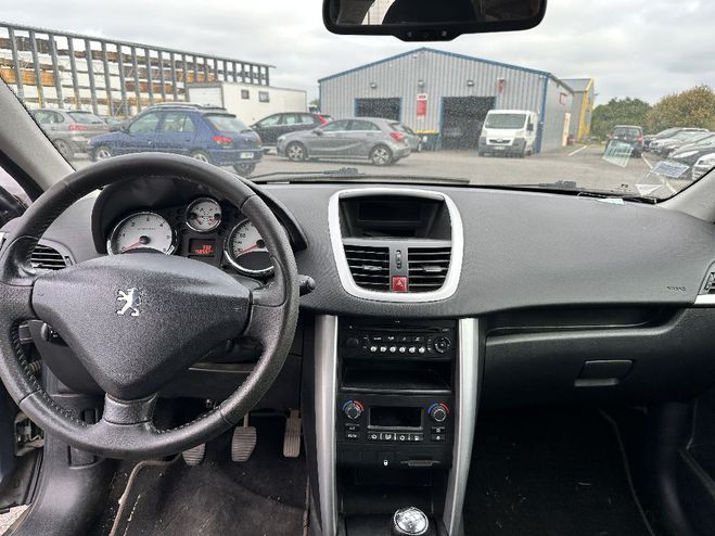 Peugeot 207  1.4 HDi 70ch BLUE LION Active GRIS de 2009
