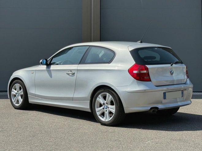 BMW Serie 1 118d 143 cv Phase 2 - Garantie an Gris de 2008