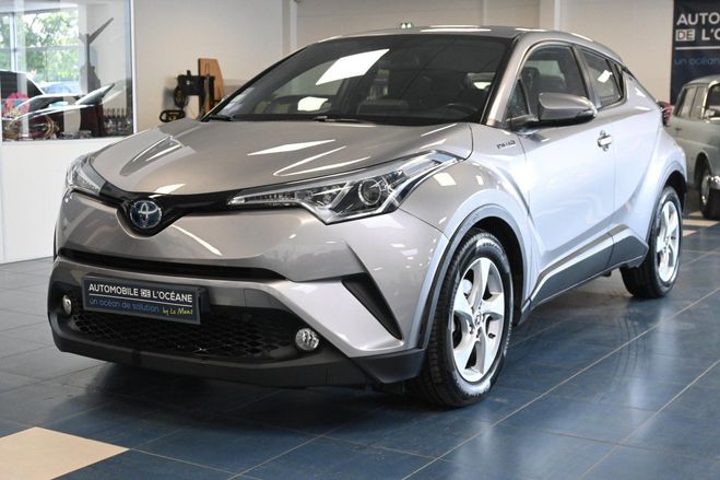 Toyota C HR HYBRIDE 122h Dynamic GRIS ALU de 2017