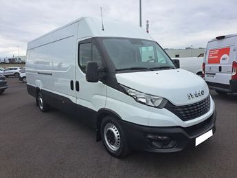  Voir détails -Iveco Daily FOURGON 35S16 L4 2L3 160CV à Chanas (38)