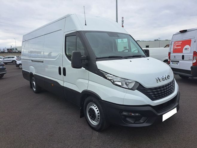 Iveco Daily FOURGON 35S16 L4 2L3 160CV Blanc de 2019