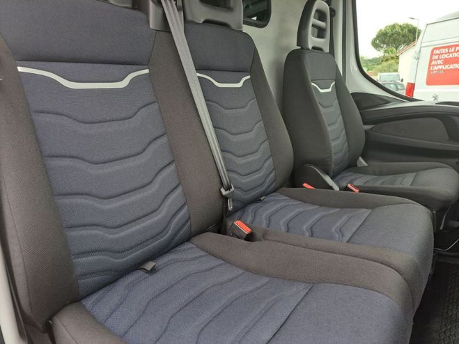 Iveco Daily FOURGON 35S16 L4 2L3 160CV Blanc de 2019