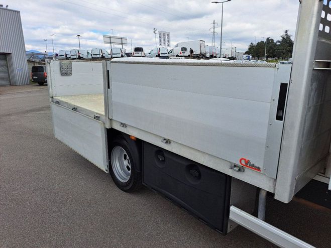 Iveco Daily PLATEAU 35C18A8 180CV 3L Blanc de 2023