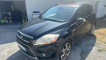  Voir détails -Ford Kuga 2.5T 200CH INDIVIDUAL 4X4 BVA à Voreppe (38)
