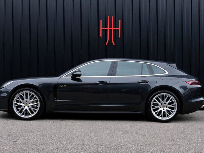 Porsche Panamera 4 V6 3.0 462 PDK Hybrid Sport Turismo Noir de 2019