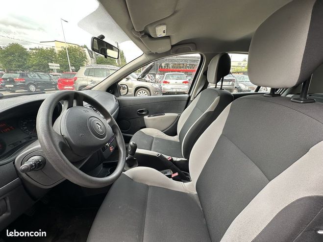 Renault Clio III 1.2 16V 75CH AUTHENTIQUE 5P Gris de 2009