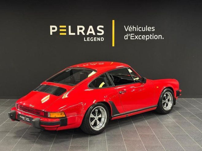 Porsche 911 Coupe Rouge de 1983