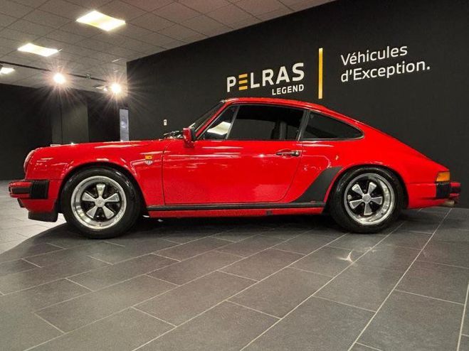 Porsche 911 Coupe Rouge de 1983