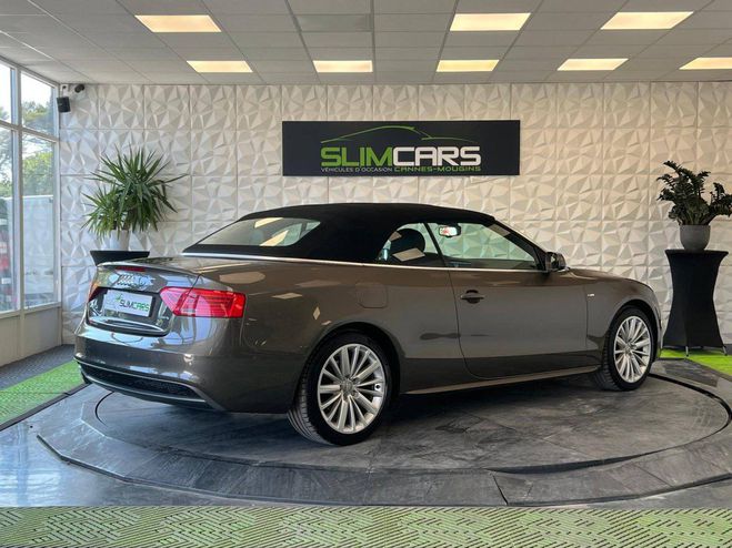 Audi A5 Cabriolet V6 3.0 TDI GRIS de 2016