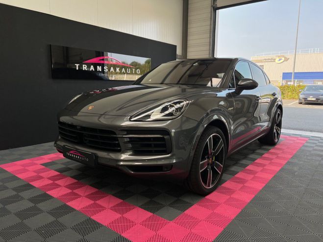 Porsche Cayenne COUPE E-Hybrid 3.0 V6 462 ch Tiptronic B Gris de 2021