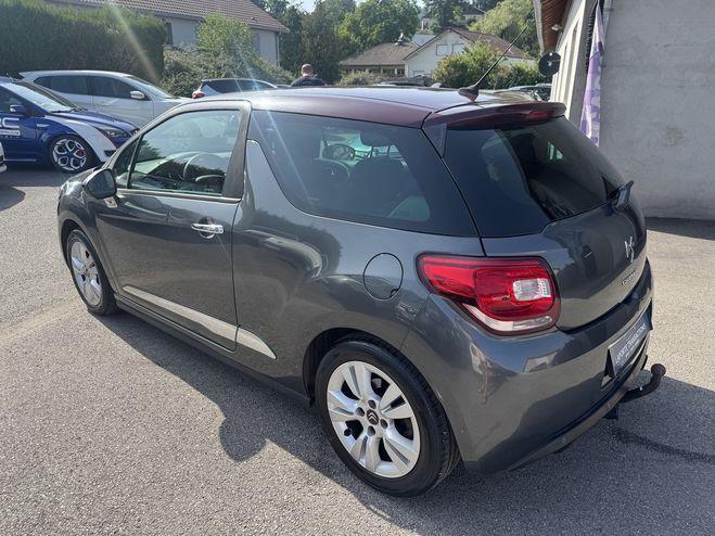 Citroen DS3 1.6 E-HDI90 (92) AIRDREAM SO CHIC 5CV GRIS F de 2012