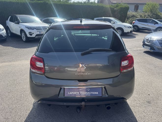 Citroen DS3 1.6 E-HDI90 (92) AIRDREAM SO CHIC 5CV GRIS F de 2012