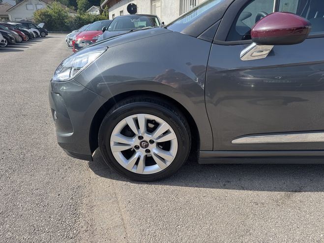 Citroen DS3 1.6 E-HDI90 (92) AIRDREAM SO CHIC 5CV GRIS F de 2012