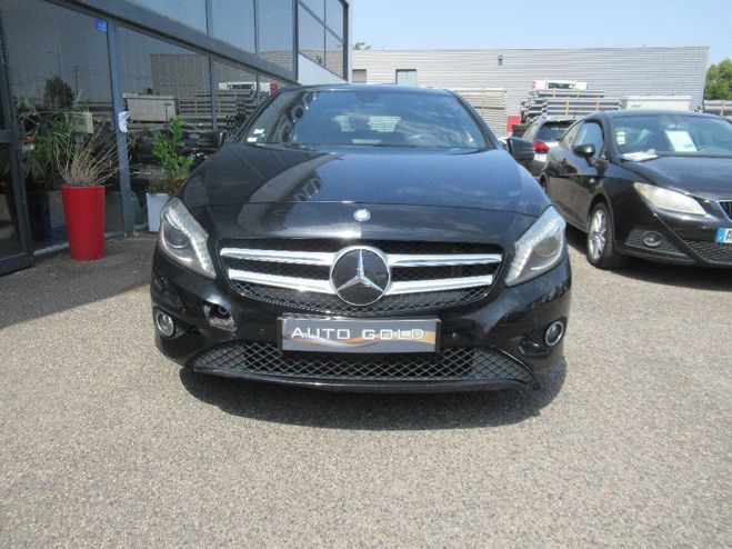 Mercedes Classe A 180 CDI BlueEFFICIENCY Sensation 7-G DCT Noir de 2014
