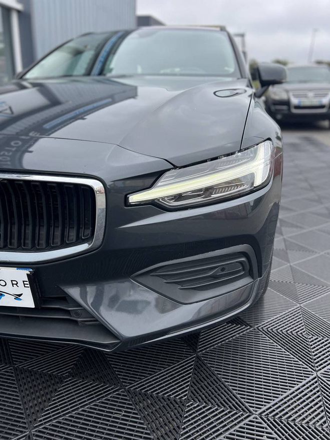 Volvo V60 II D3 150 BUSINESS GEARTRONIC 8 BLANC de 2019