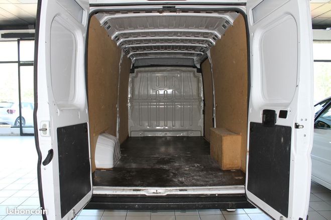Peugeot Boxer L4 H2 2.0 BlueHDI 140 ch Asphalt 1er Mai Blanc de 2022