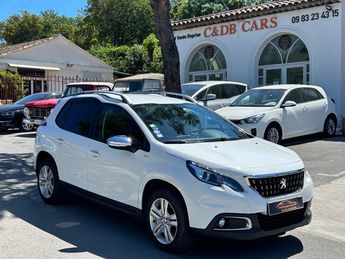  Voir détails -Peugeot 2008 PureTech 82ch BVM5 Style / ENTRETIEN COM à Gassin (83)