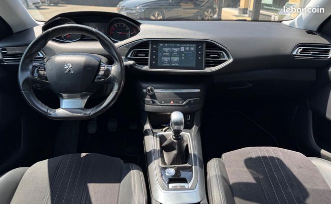 Peugeot 308 II 1.6 THP 125CH ALLURE Gris de 2014