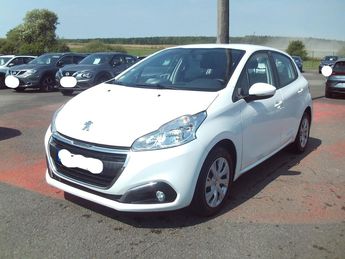  Voir détails -Peugeot 208 AFFAIRE 1.5 BLUEHDI 100CH PREMIUM PACK 5 à Harol (88)