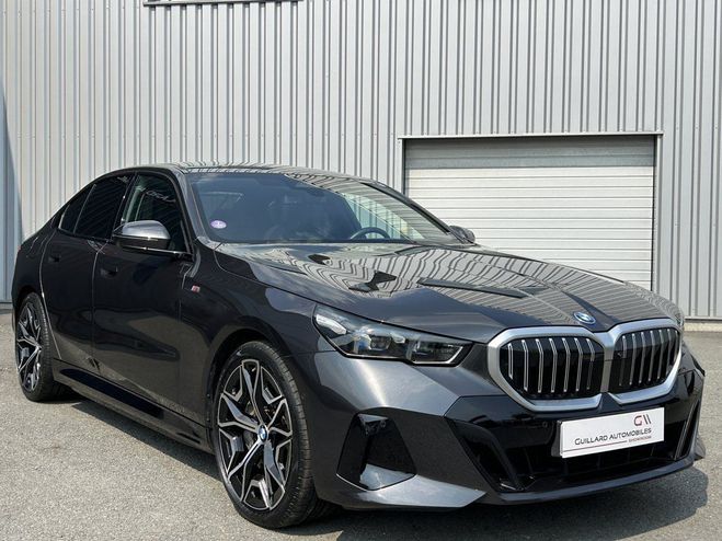 BMW Serie 5 550e XDRIVE PHEV 489ch M-SPORT (G60) BVA GRIS FONCE de 2024