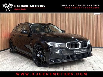  Voir détails -BMW Serie 3 Touring 320 eA Alu19-Widescreen-sportz.- à Kuurne (85)