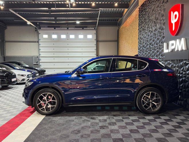 Alfa romeo Stelvio 2.2 EXECUTIVE Q4 AT8 210CH BVA BLEUC MONT-CARLO de 2018