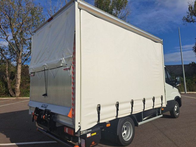 Iveco Daily CAISSE 35C18 180CV 3L PLSC Blanc de 2024