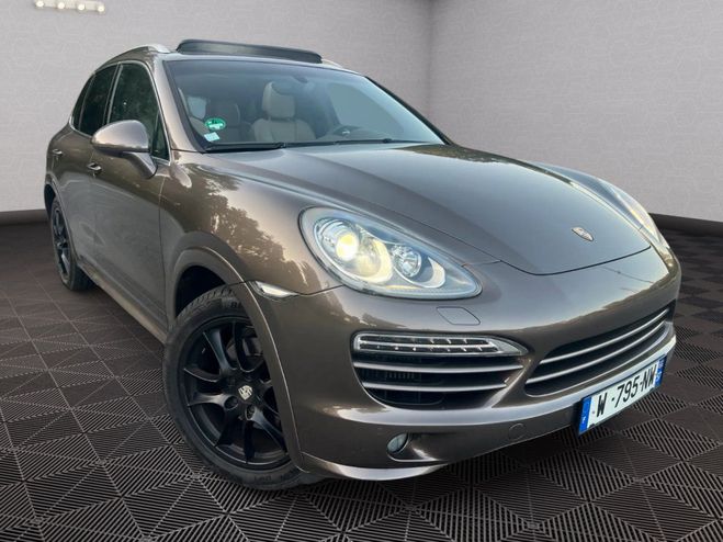 Porsche Cayenne Diesel 3.0 v6 TIPTRONIC 8 Gris de 2012
