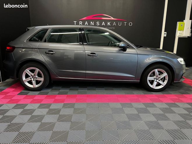Audi A3 Sportback BUSINESS 30 TDI 116 S tronic 7 Gris de 2019