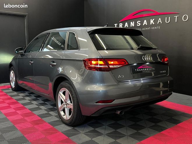 Audi A3 Sportback BUSINESS 30 TDI 116 S tronic 7 Gris de 2019