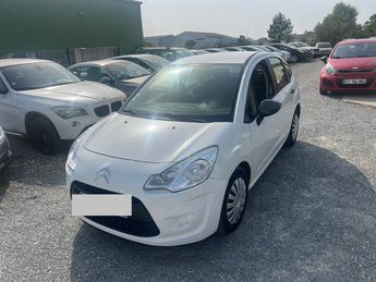  Voir détails -Citroen C3 II 1.4 VTi Confort BMP5 à Saint-Mdard-d'Aunis (17)