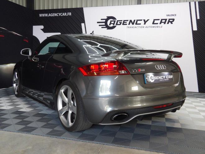 Audi TT RS Coup Quattro 2.5 TFSi - BV S-tronic . Gris de 2011