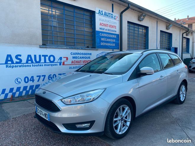 Ford Focus sw 1.5 tdci 120ch stop&start trend Gris de 2016
