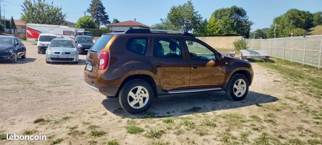 Dacia Duster 4X4 110 CV 1ere MAIN (belex auto A YOLET Marron de 2010