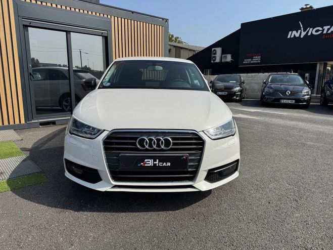 Audi A1 1.4 TFSI 125ch AMBITION Phares xenon rad Blanc de 2015