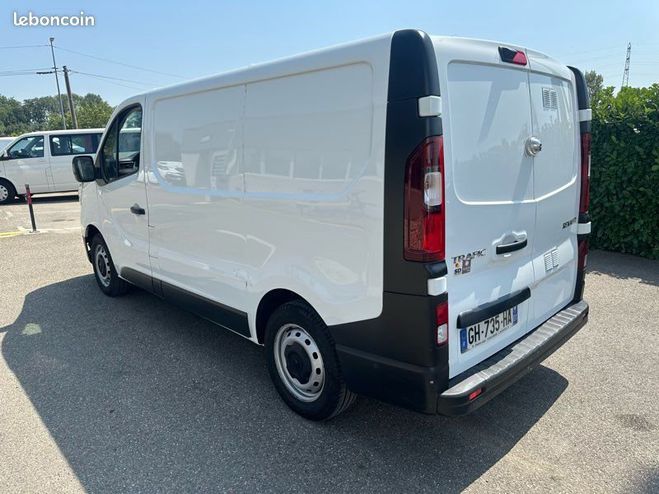 Renault Trafic 13990 ht l1h1 2.0 dci 130cv  de 2022