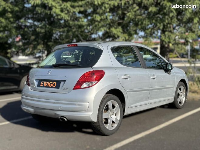 Peugeot 207 1.6 VTI 120CH ALLURE BVA TOIT PANORAMIQU Gris de 2012