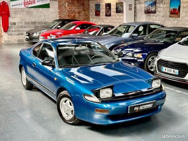 Toyota Celica STi 1.6L 4A-FE 105 ch Premire main Dist Bleu de 1990