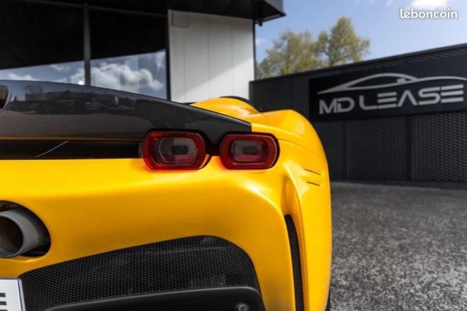 Ferrari SF90 Stradale SPIDER 4.0 V8 780 ch PHEV ASSETTO FIORAN Jaune de 2022