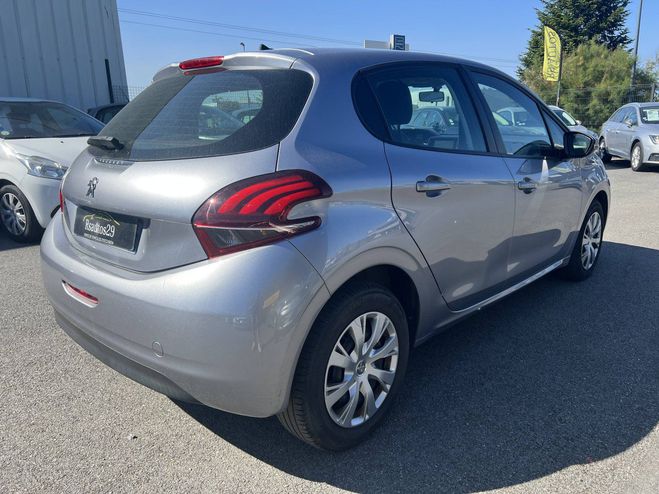 Peugeot 208 1.5 BlueHDi 100ch E6.c Active Business S GRIS de 2019