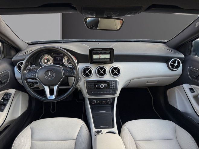 Mercedes Classe A 180 CDI BlueEFFICIENCY Sensation 7-G DCT Bleu de 2015