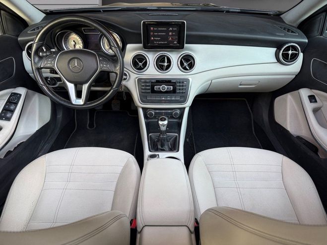 Mercedes Classe GLA CLASSE BUSINESS 200 CDI Executive Gris de 2014