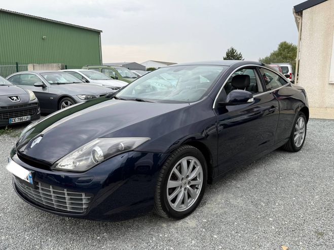 Renault Laguna III 2.0 dCi 150ch Dynamique BVA BLEU F de 2009