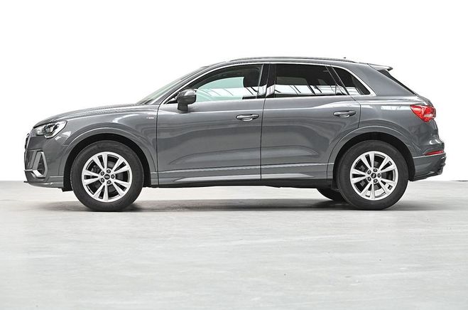 Audi Q3 35 TFSI 150 ch S tronic 7 S line Gris Daytona de 2022