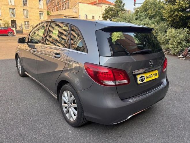 Mercedes Classe B 180 CDI INSPIRATION 7G-DCT GRIS F de 2015