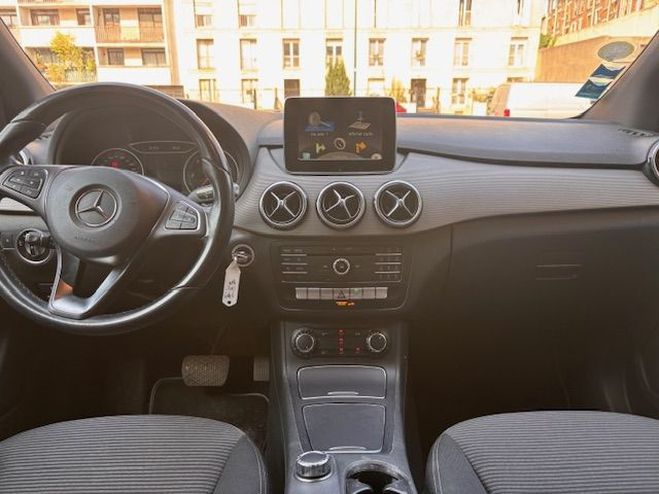 Mercedes Classe B 180 CDI INSPIRATION 7G-DCT GRIS F de 2015