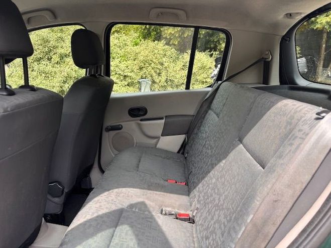 Renault Modus 1.2 16V 75CH PACK AUTHENTIQUE VERT de 2006