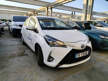  Voir détails -Toyota Yaris 1.5 VVTi 16V HSD Hybrid 100h E-CVT 75 cv à Lanester (56)