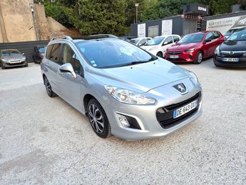  Voir détails -Peugeot 308 SW Business Pack 1.6 e-HDi 115 ch à  Les Pennes-Mirabeau (13)